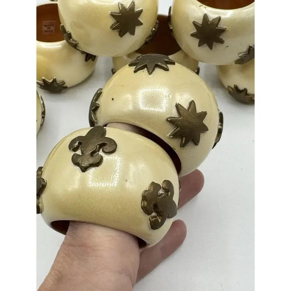 Set of 8 Vintage MCM Cream Gold Fleur-Di-Lis Star Wooden Round Napkin Rings